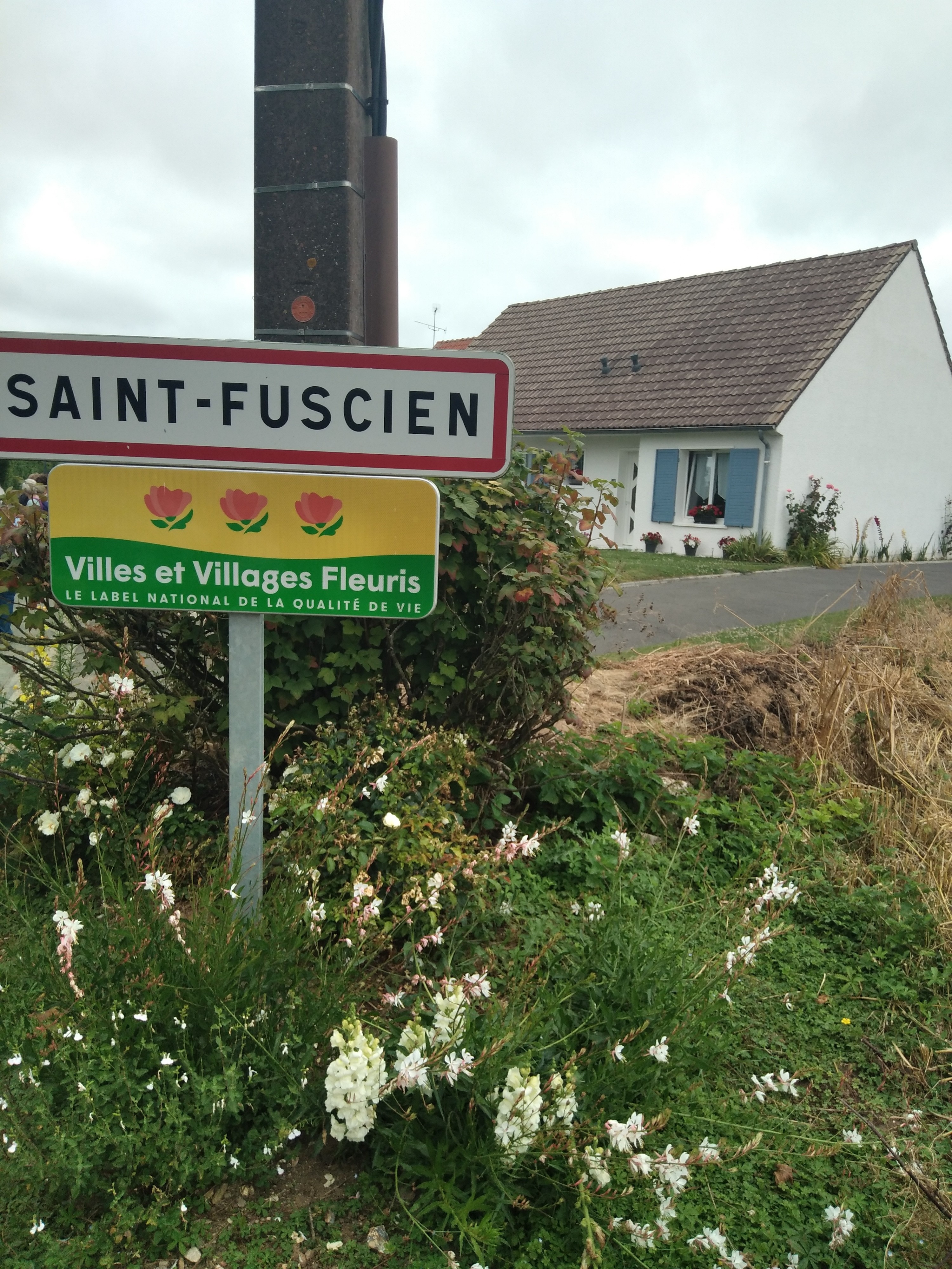 Saint-Fuscien